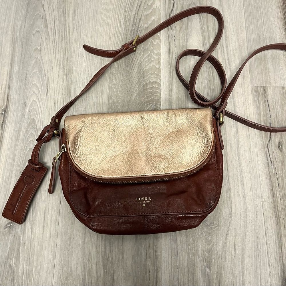 Fossil Purse Womenโs Prestonโ Brown & Gold Leather SnapโFold-Over Flap Crossbody